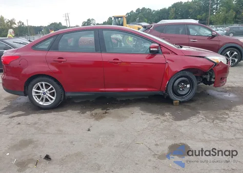 2015 Ford Focus Se z USA, uszkodzony, nr VIN 1FADP3F2XFL217950